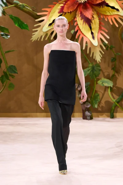 Look 41